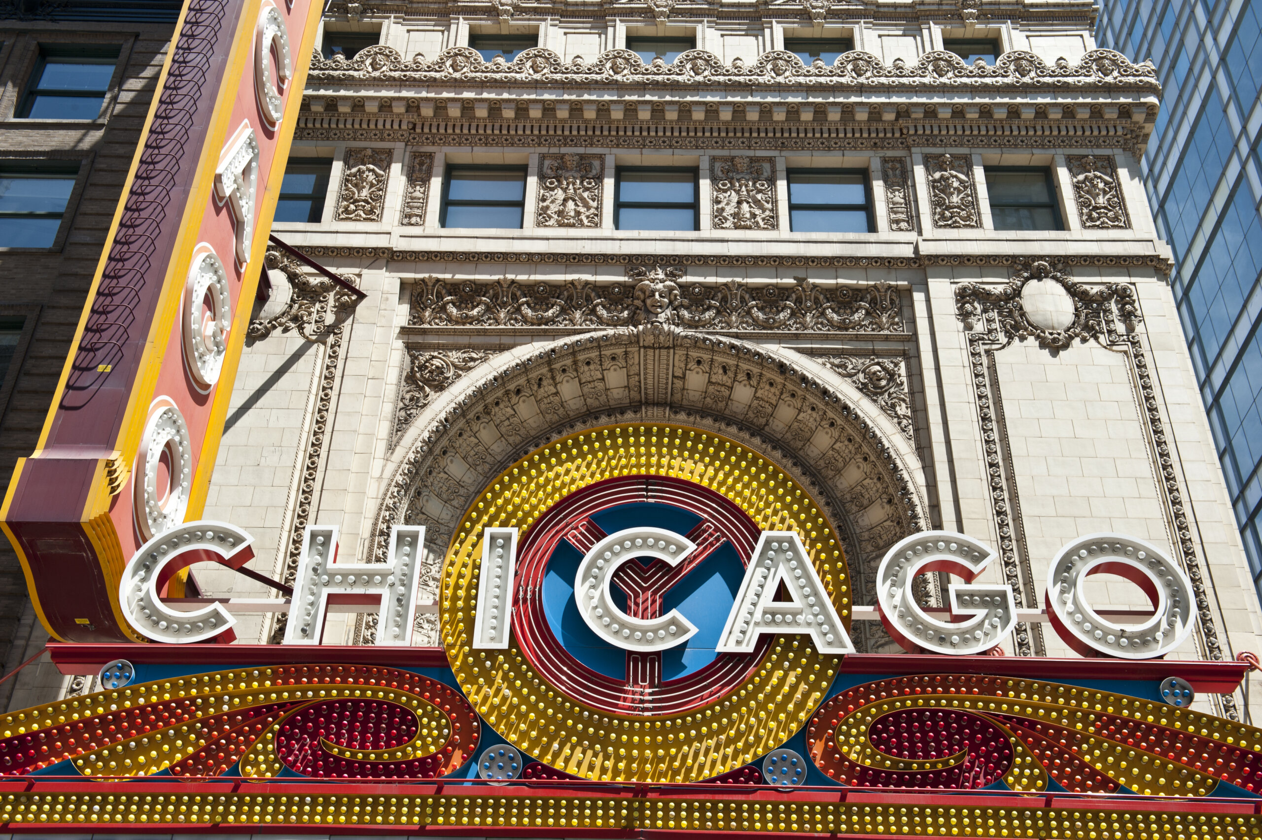 The Chicago Theater, a pillar of the city's acting community. Several actors have shared their best acting advice here.