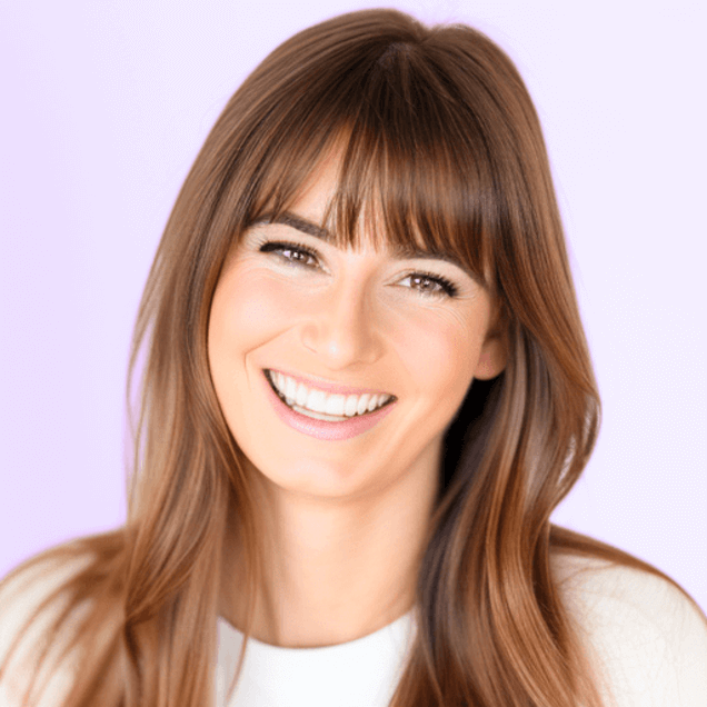 Actor Taylor Abigail Rice smiling in front of a pink backdrop.